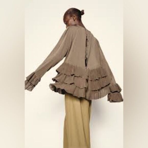 Zara Fine knit ruffled sweater gray NWOT S - Picture 1 of 8